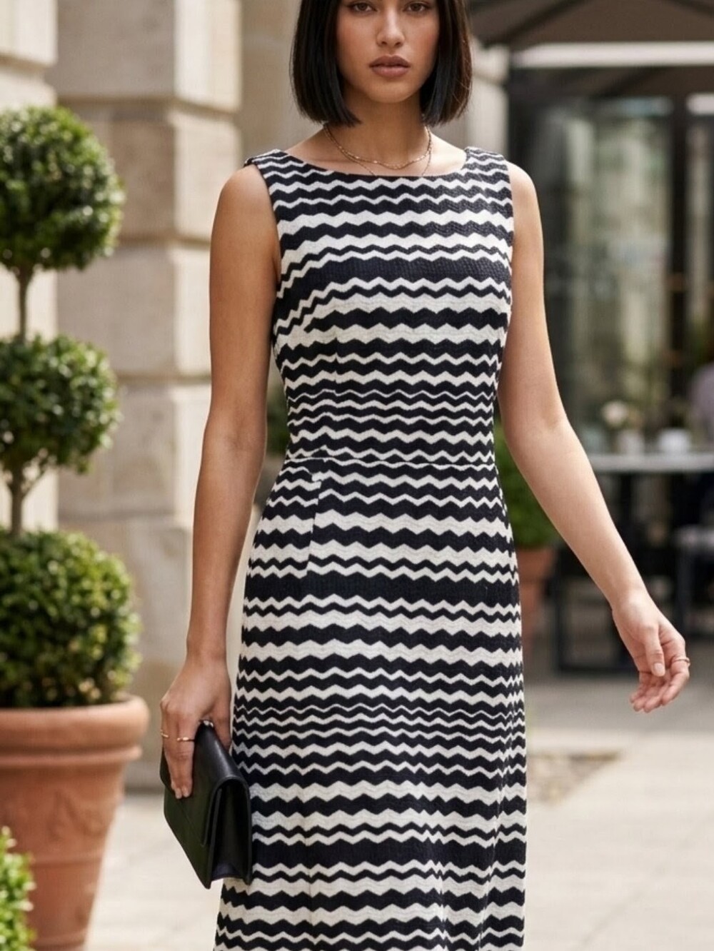 Chic Black & White "Taylor" Textured Sleeveless Midi Dress